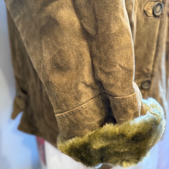 Dennis Basso Suede Coat - Picture 5 of 8